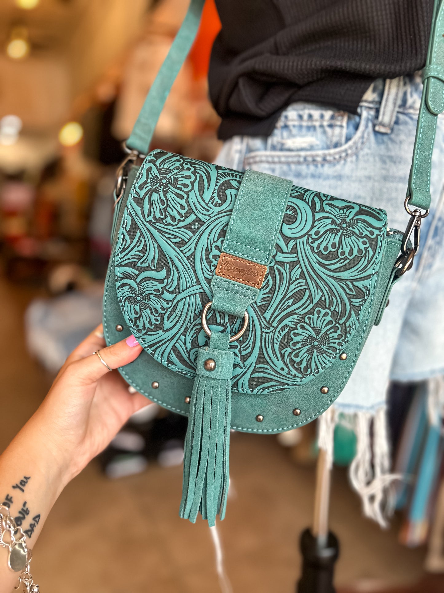 Wrangler Bray Saddle Crossbody in Teal