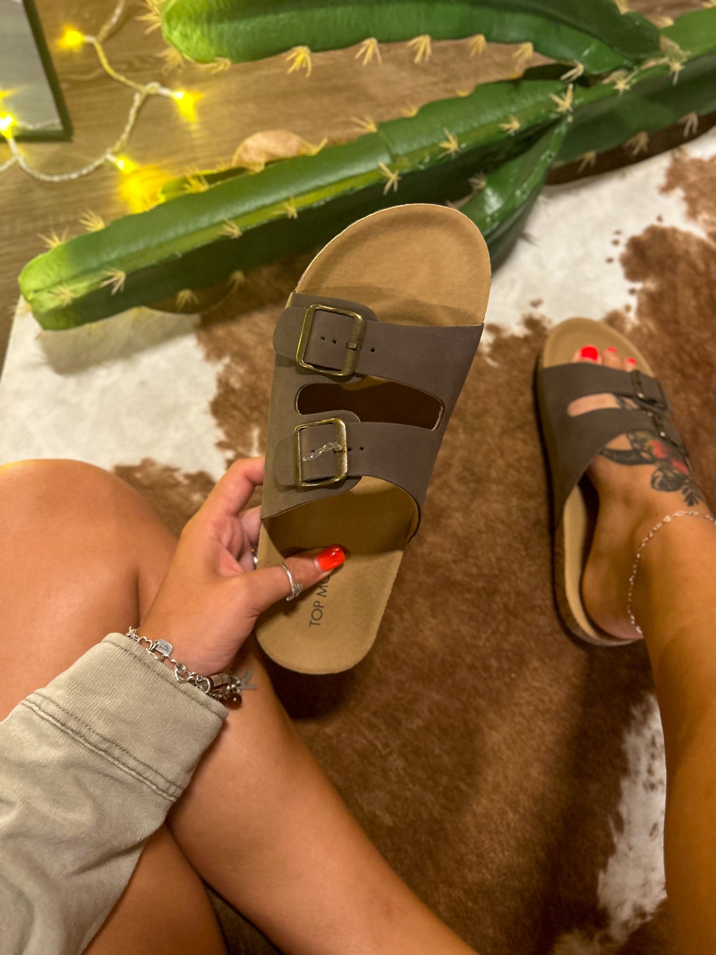 Tully Sandal