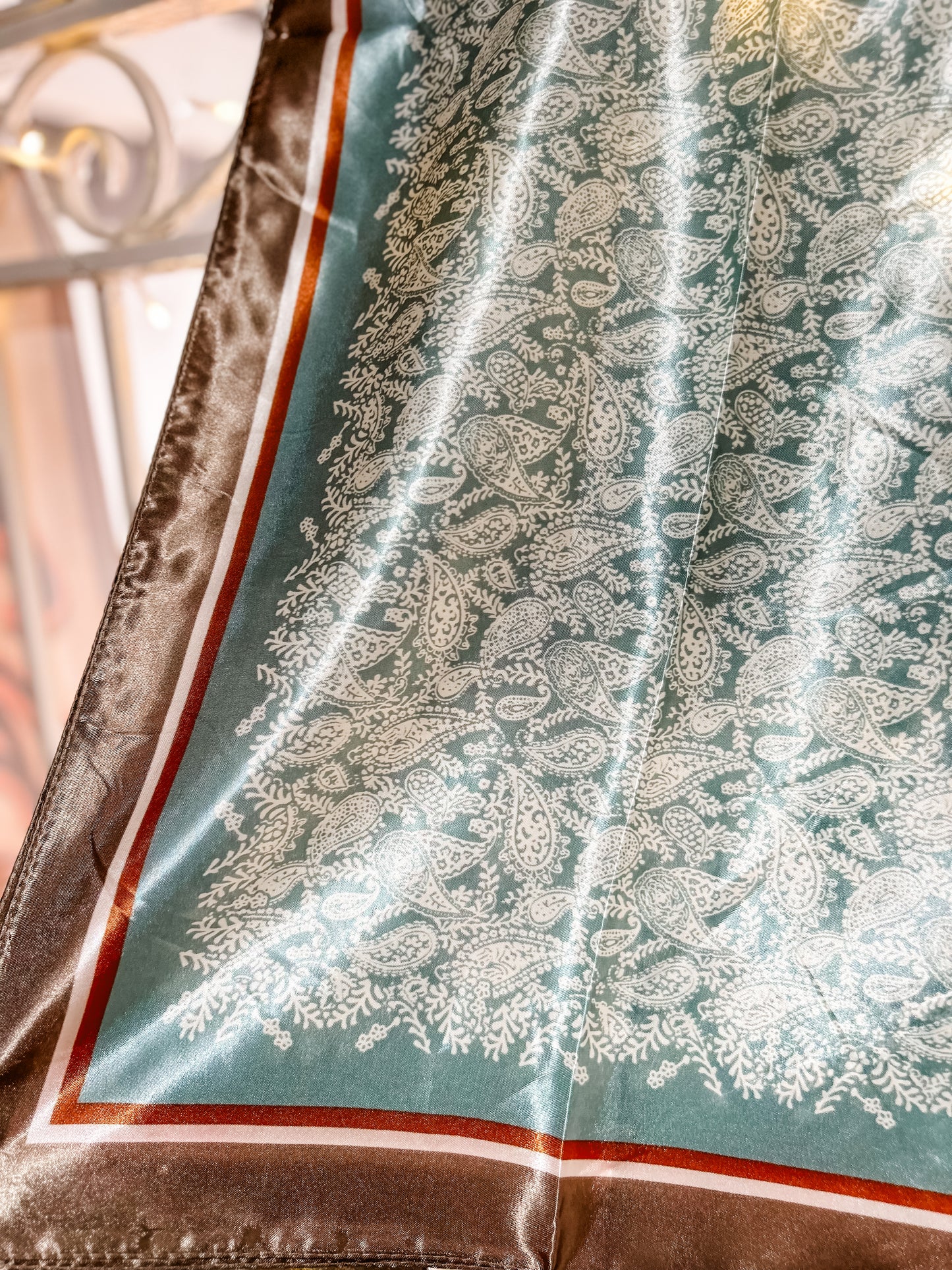 Sage Floral Wildrag
