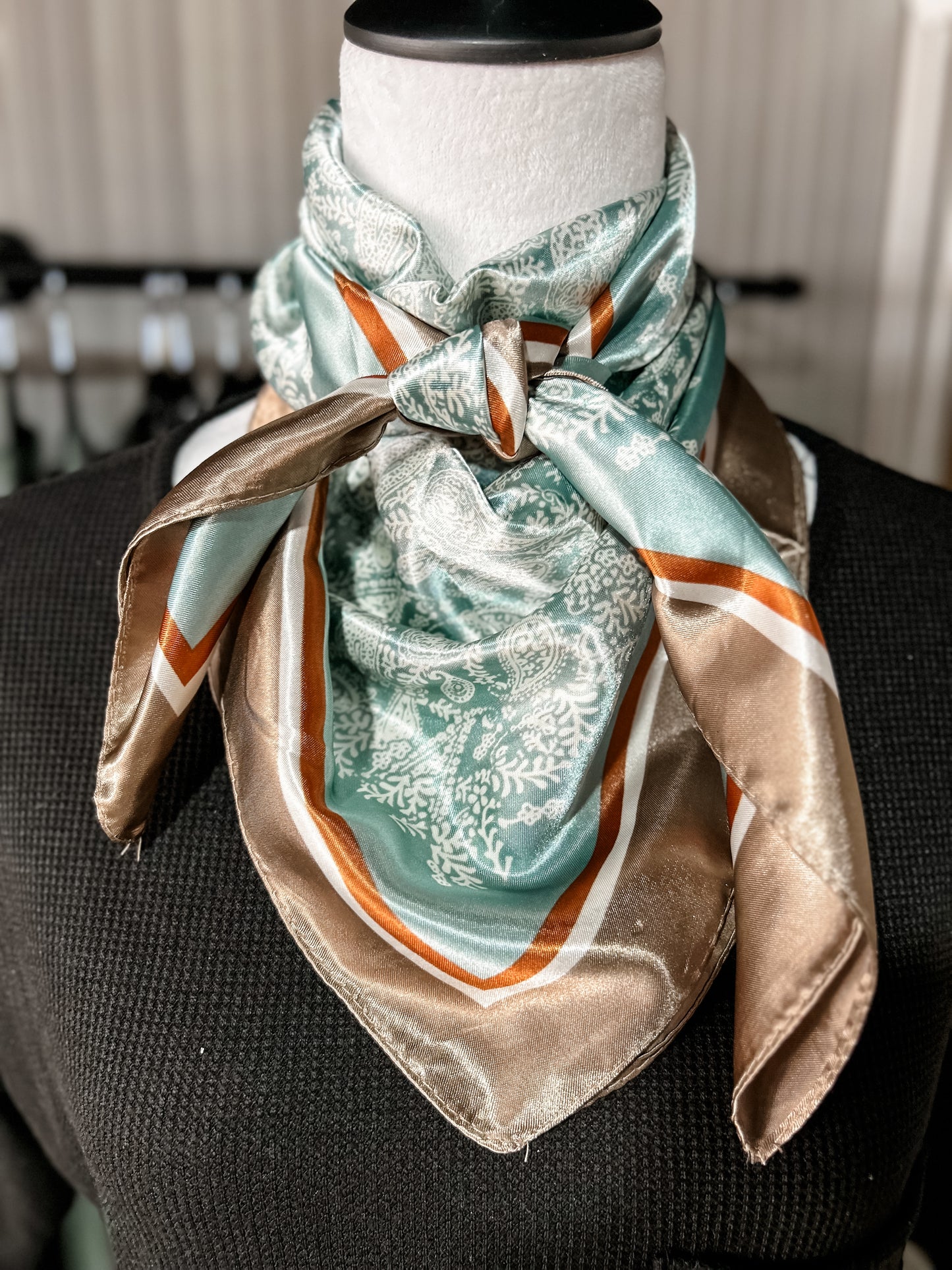 Sage Floral Wildrag
