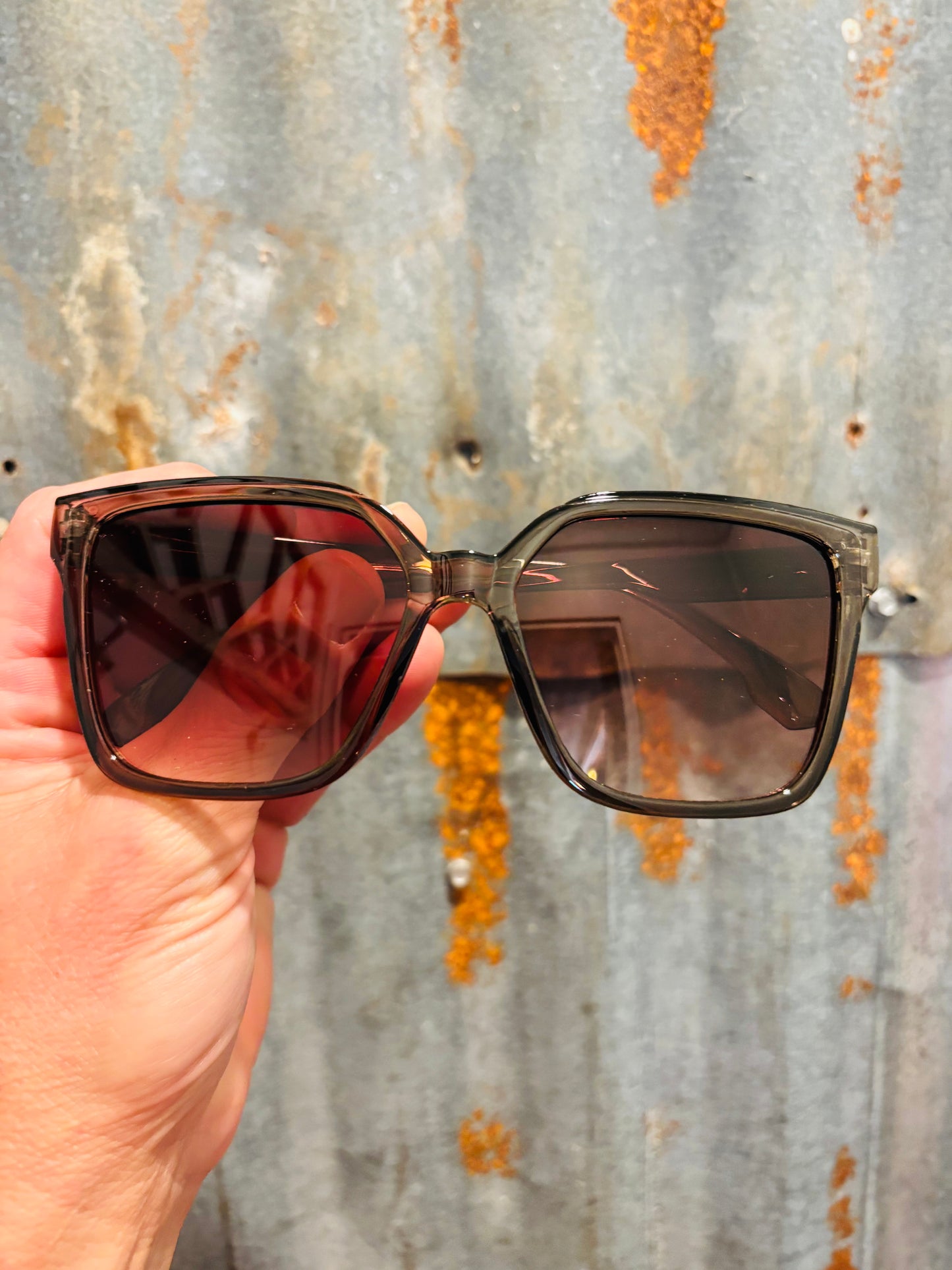 Sundown Sunnies