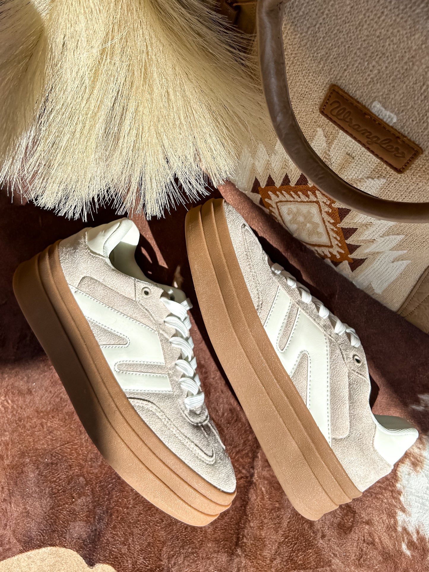 Platform Phoebe Sneaker