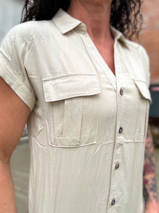 Sunday Stroll Top in Sand Beige