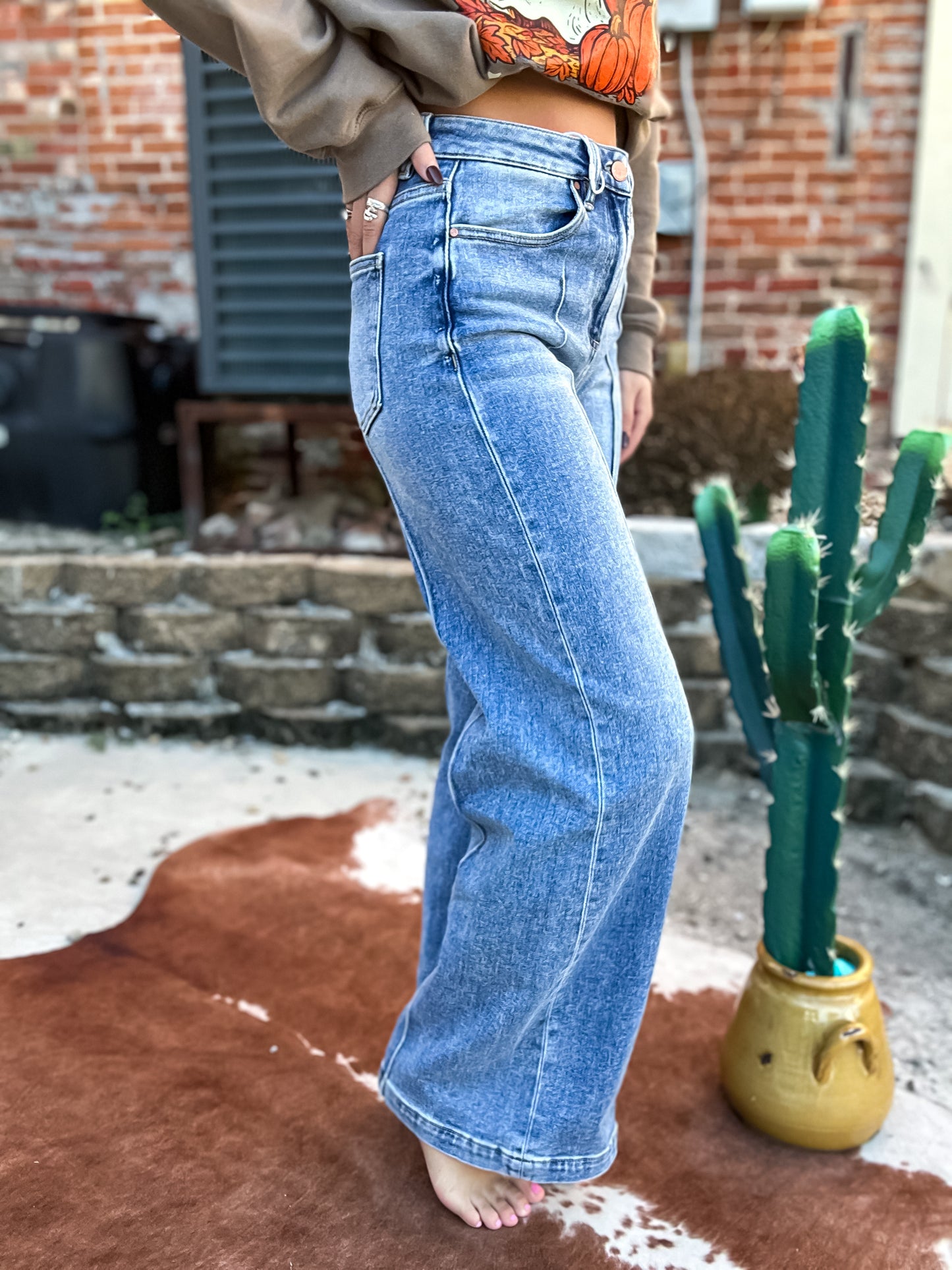 Ranch Hand Wide Leg Jean in Medium Wash