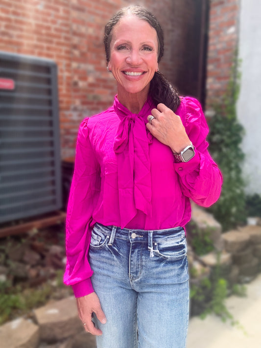 Uptown Darling Blouse in Magenta