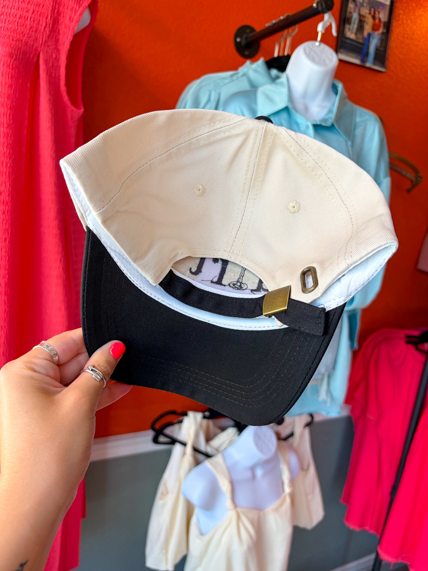 Dirty Martini Hat in Black