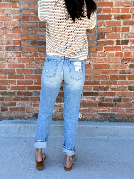 Victoria Straight Leg Jean