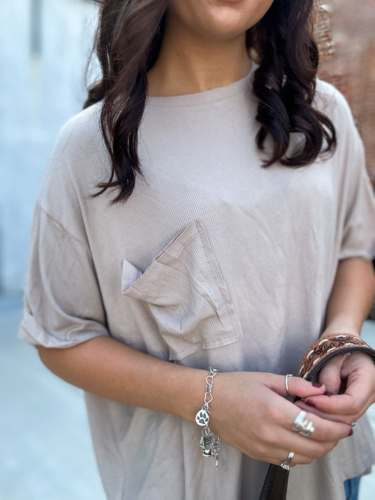 Lazy Daisy Pocket Top