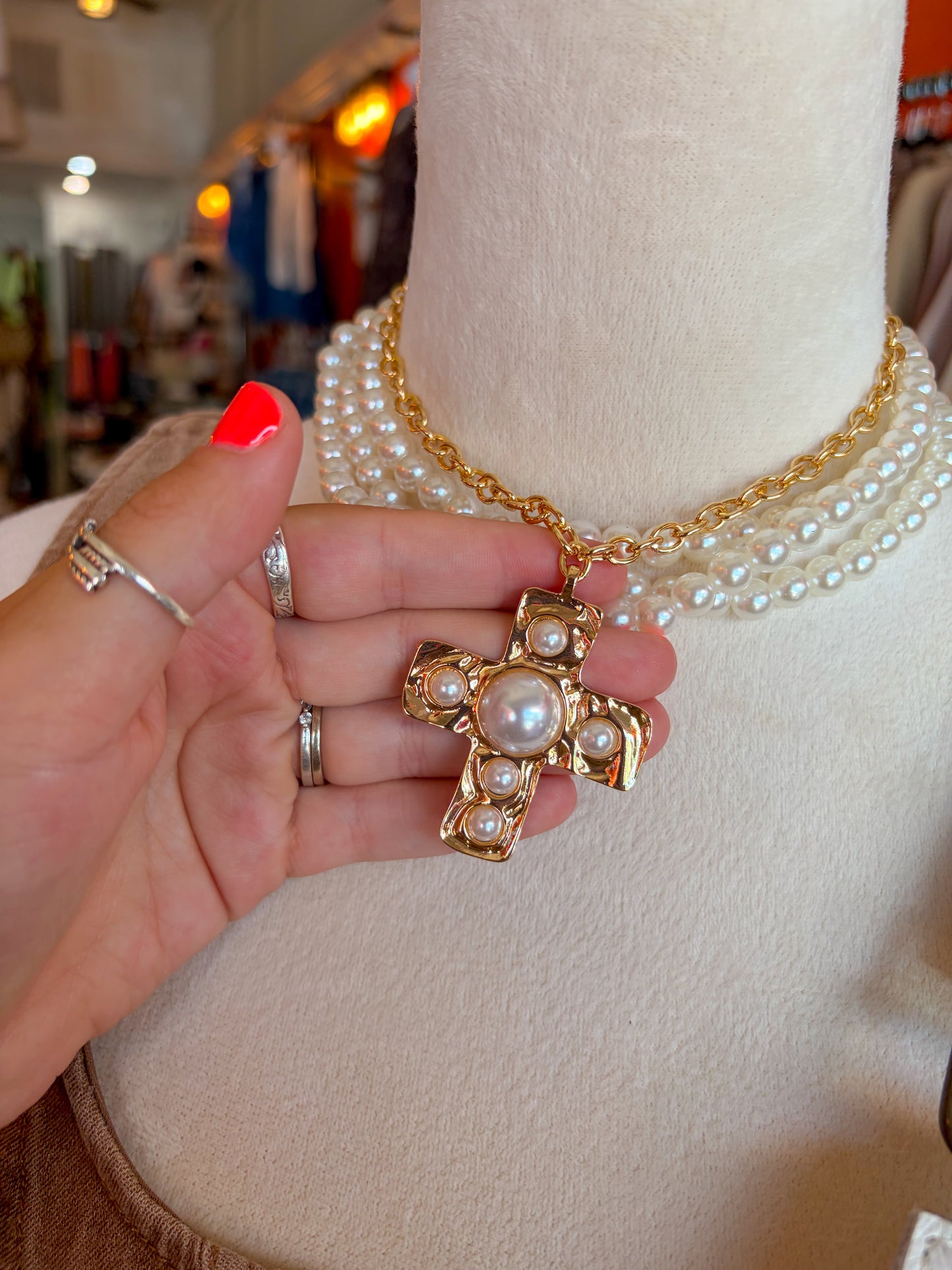 Pearl & Praise Necklace