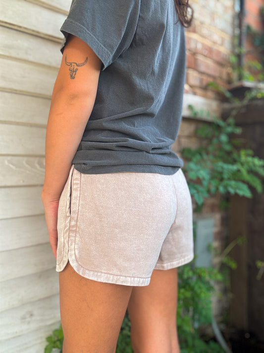 Slow Sunday Shorts in Ash Mocha