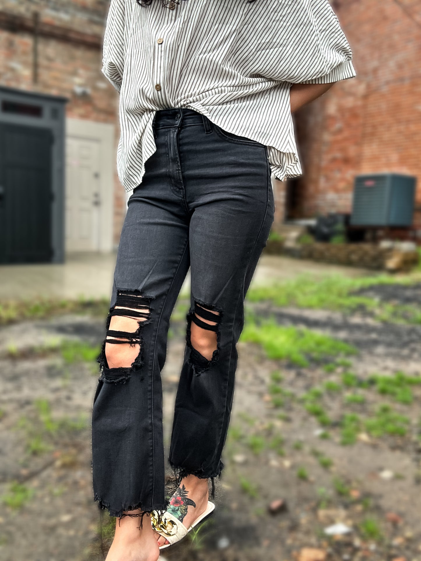Midnight Rodeo Distressed Jean