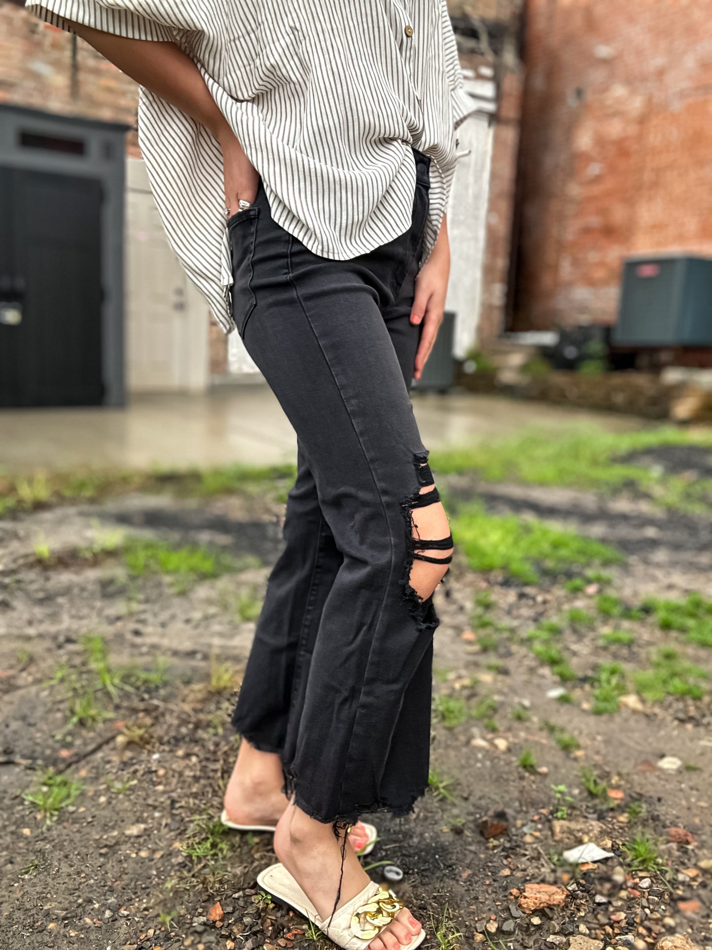 Midnight Rodeo Distressed Jean