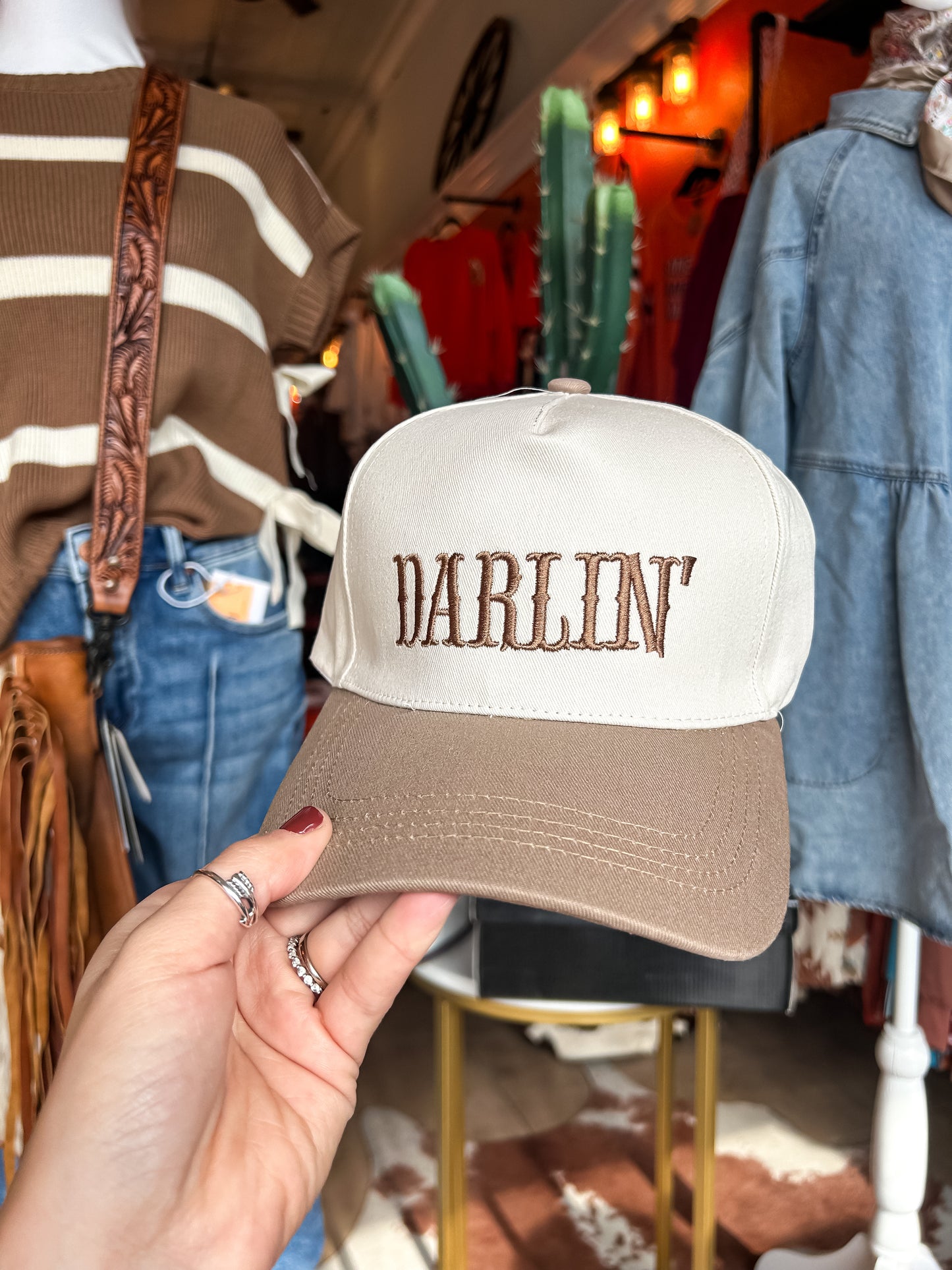 Darlin’ Two-Tone Hat