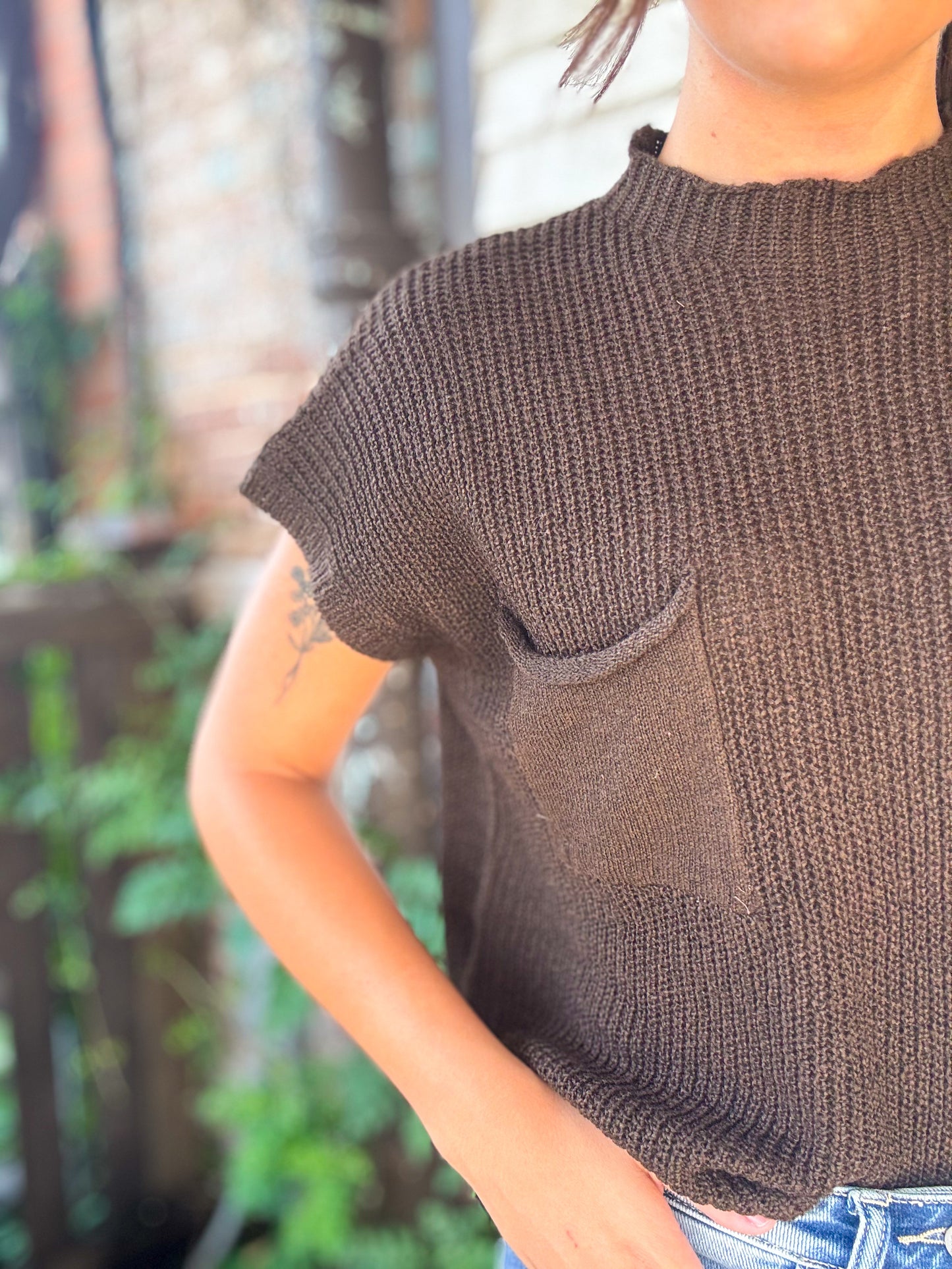 Neutral Ground Top in Dark Brown