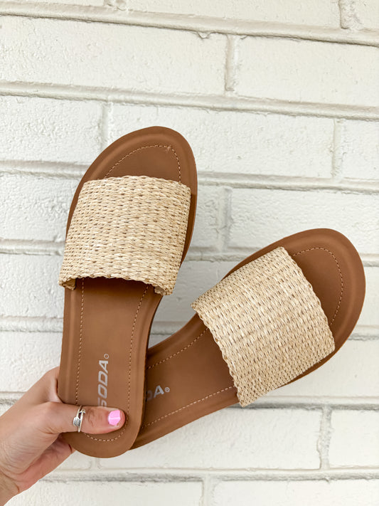 Weekend Wanderer Sandals