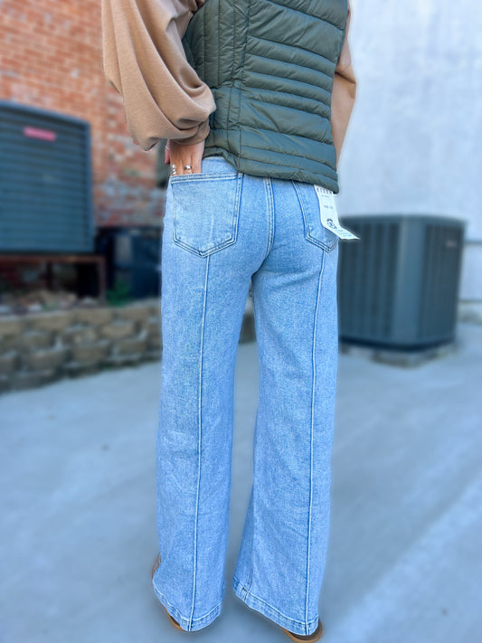 Ranch Hand Wide Leg Jean in Light Wash