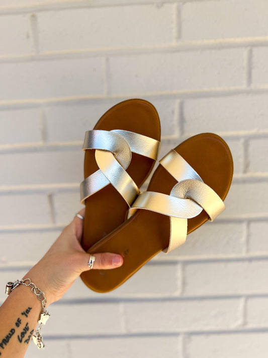 Faye Sandal