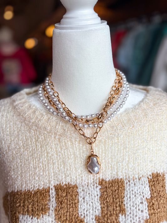 Class Act Necklace