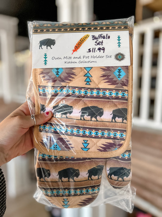 Buffalo Pot Holder Set